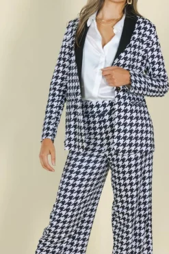 The Sophistication - Houndstooth Women's Suit